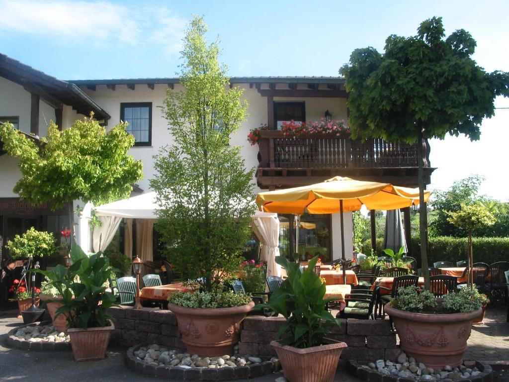 Restaurant Landgasthof Zum Wiesengrund Newel Экстерьер фото